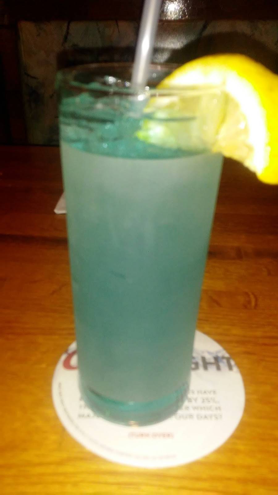 Pepes | restaurant | 100 W 61st Ave, Merrillville, IN 46410, USA | 2198870444 OR +1 219-887-0444