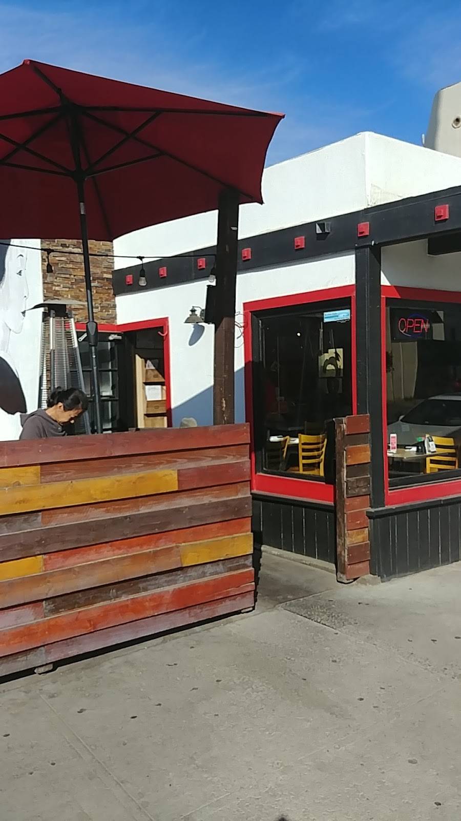 The Sushi House Ventura | restaurant | 1127 S Seaward Ave, Ventura, CA 93001, USA | 8056435550 OR +1 805-643-5550