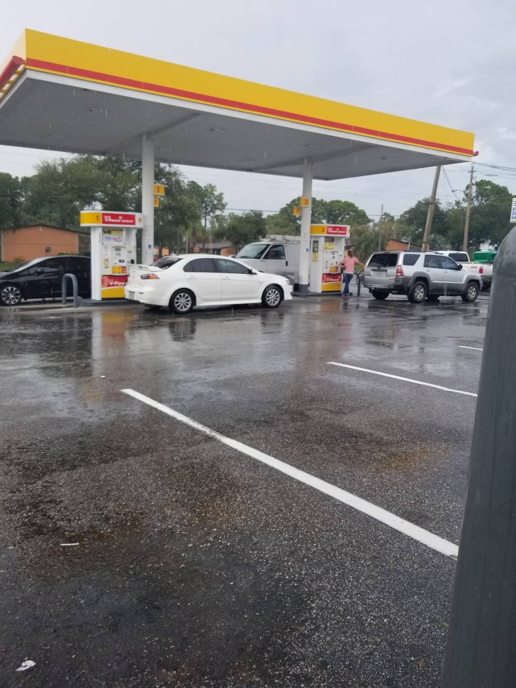 Circle K | meal takeaway | 330 Apollo Beach Blvd, Apollo Beach, FL 33572, USA | 8136459686 OR +1 813-645-9686