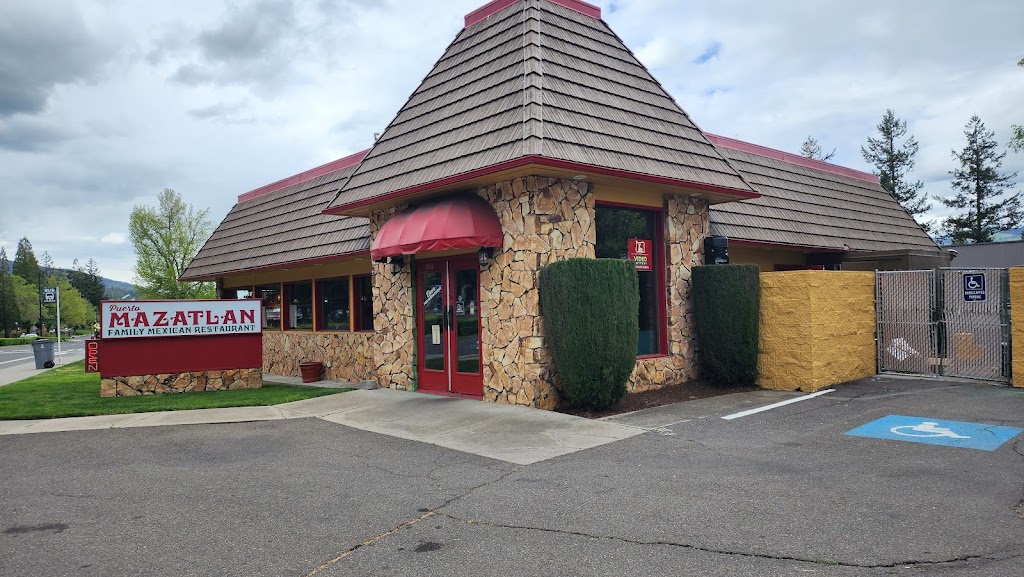 La Casa Del Pueblo | restaurant | 1209 Siskiyou Blvd, Ashland, OR 97520, USA | 5414825092 OR +1 541-482-5092