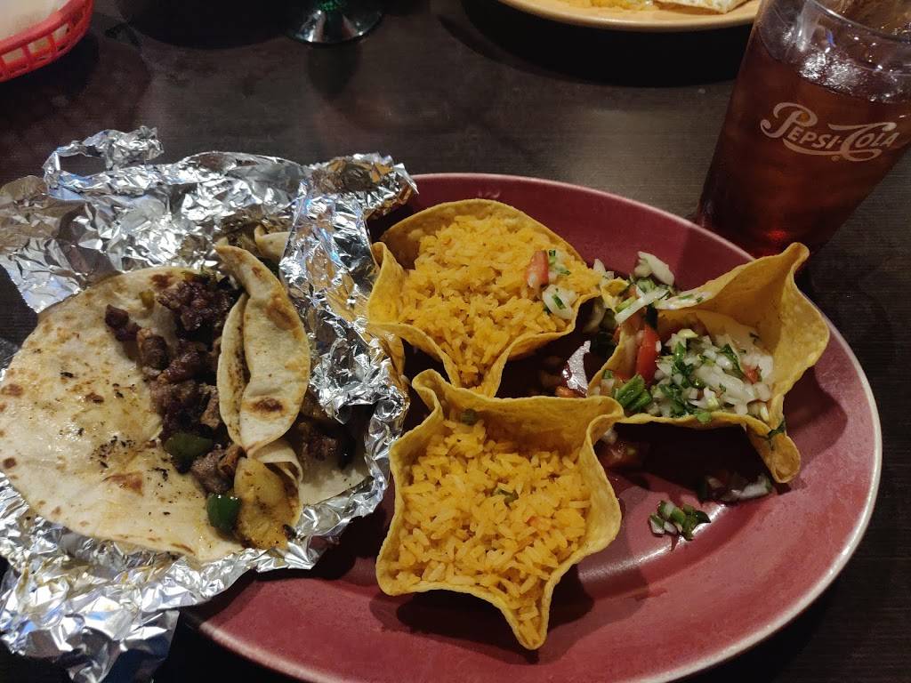 El Charro Mexican Grill | restaurant | 514 Main St A, Pella, IA 50219, USA | 6416282307 OR +1 641-628-2307