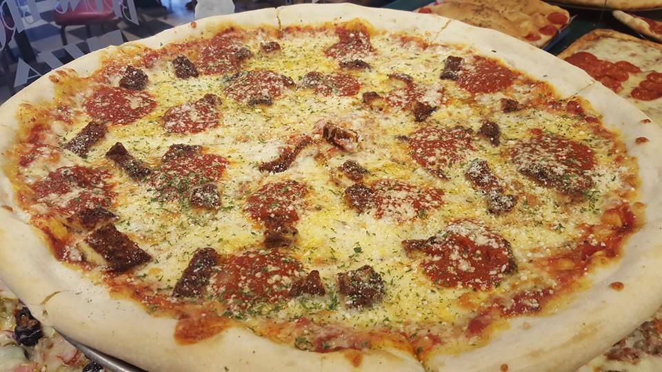 Bruno Brothers Pizza | restaurant | 8381 Market St, Youngstown, OH 44512, USA | 3307260055 OR +1 330-726-0055