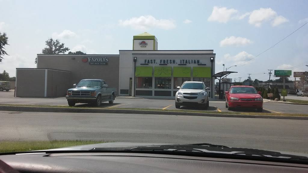 Fazolis | restaurant | 307 E McGalliard Rd, Muncie, IN 47303, USA | 7652822607 OR +1 765-282-2607