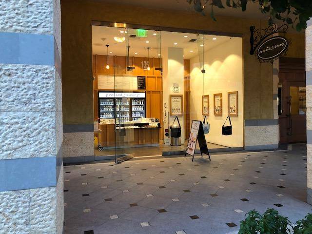 Pressed Juicery | restaurant | 410 S Rampart Blvd # 135, Las Vegas, NV 89145, USA | 7023330609 OR +1 702-333-0609