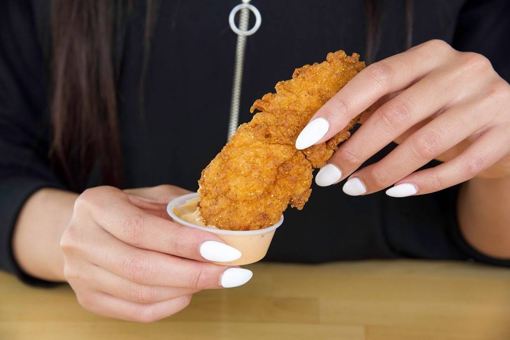 Candy Shack Daiquiris Cullen | restaurant | 8903 Cullen Blvd, Houston, TX 77051, USA | 3464062112 OR +1 346-406-2112