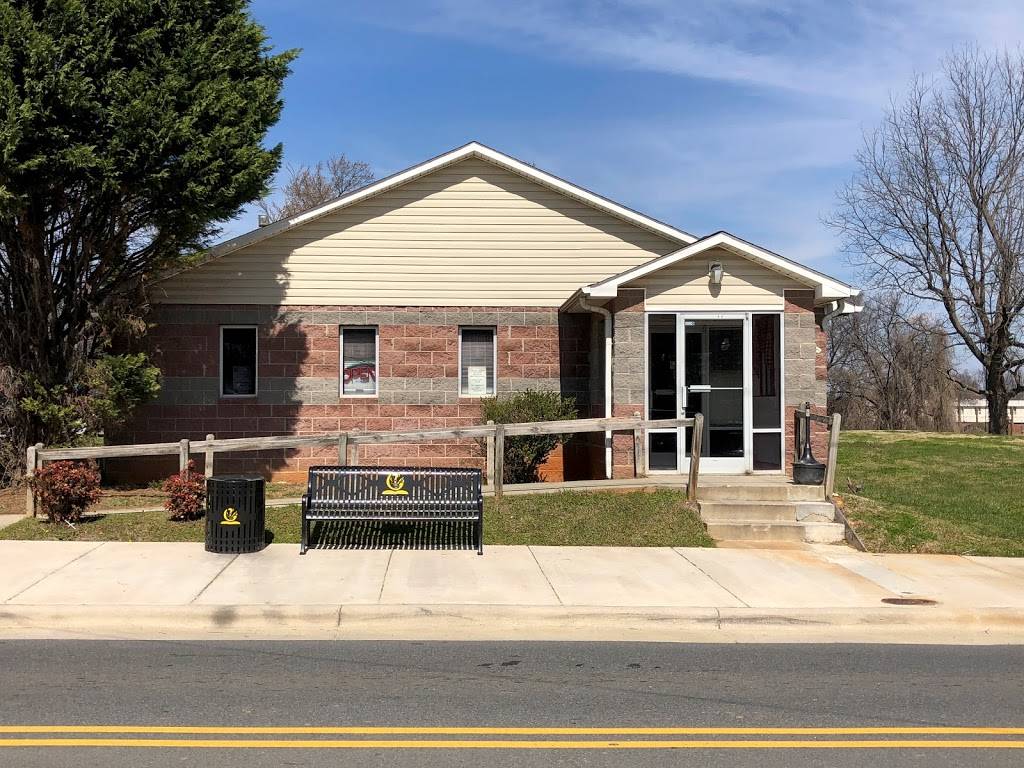 Beckys & Marys Restaurant | restaurant | 731 E Washington Dr, High Point, NC 27260, USA | 3368839917 OR +1 336-883-9917