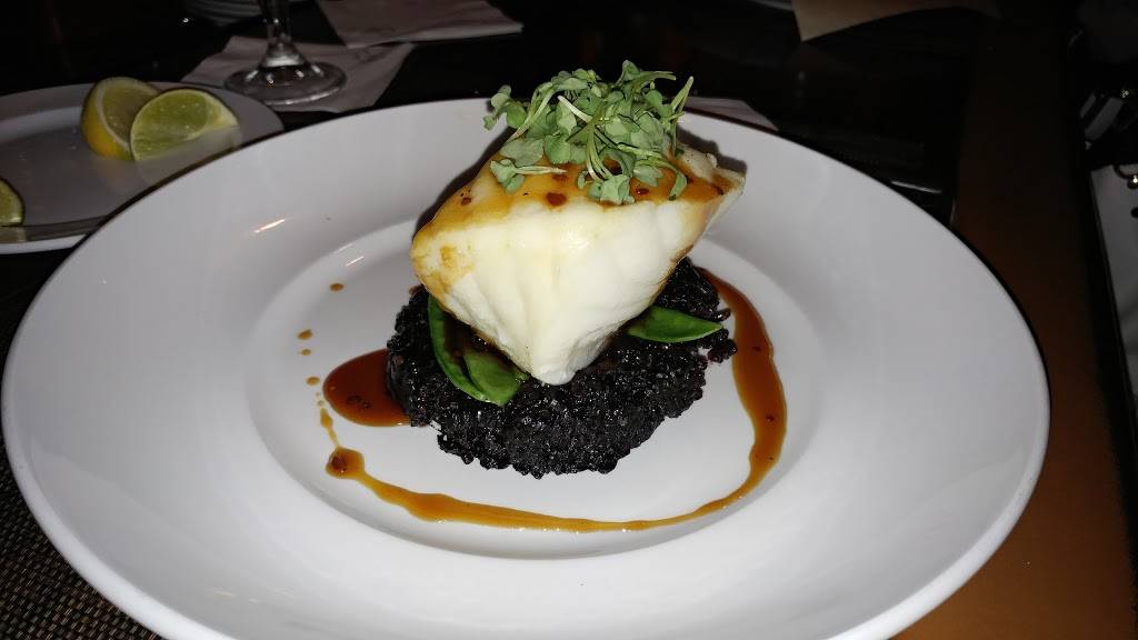 Seasons 52 | restaurant | 463 E Altamonte Dr, Altamonte Springs, FL 32701, USA | 4077671252 OR +1 407-767-1252