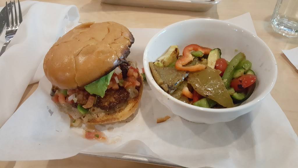 Aviation Rooftop Bar & Kitchen | restaurant | 3rd floor, 3140, 2470 First St, Livermore, CA 94550, USA | 9252929915 OR +1 925-292-9915