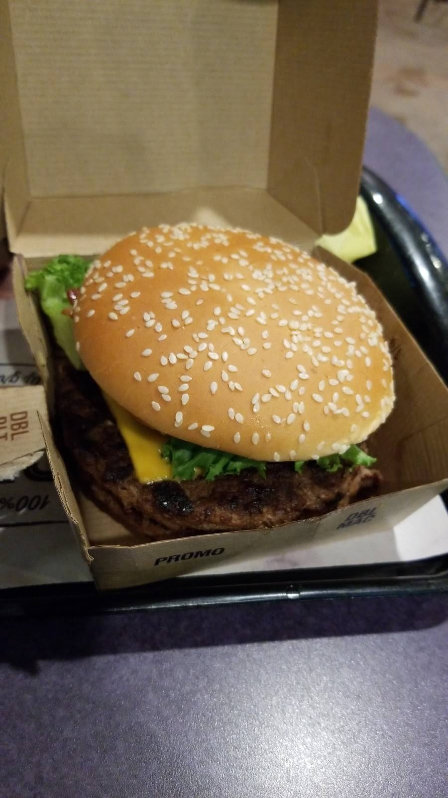 McDonalds | cafe | 631 Niagara St, Welland, ON L3C 1L9, Canada | 9057351064 OR +1 905-735-1064