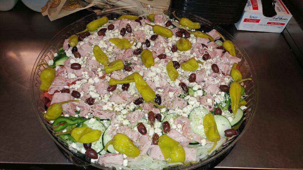 Larrys Giant Subs | meal takeaway | 9161 Narcoossee Rd B106, Orlando, FL 32827, USA | 4074125931 OR +1 407-412-5931