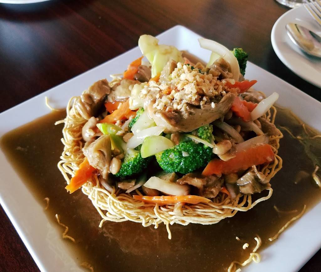 Kinaly Thai Restaurant | restaurant | 3036, 1220 E Mission Rd, San Marcos, CA 92069, USA | 7604809113 OR +1 760-480-9113