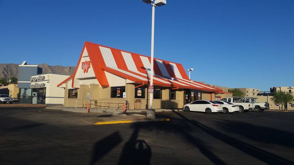 Whataburger | restaurant | 650 Sunland Park Dr, El Paso, TX 79912, USA | 9155845482 OR +1 915-584-5482