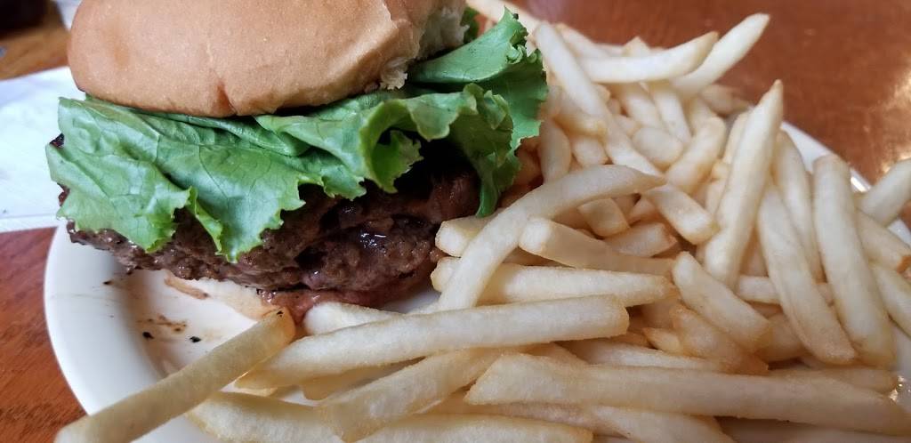 Elbow Room | restaurant | 310 E 8th St, Albert Lea, MN 56007, USA | 5073731836 OR +1 507-373-1836