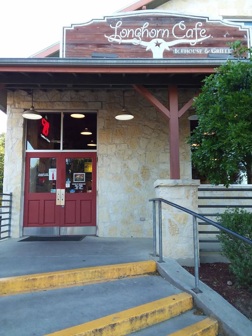 The Longhorn Cafe | restaurant | 23775 I-10, San Antonio, TX 78257, USA | 2106987766 OR +1 210-698-7766