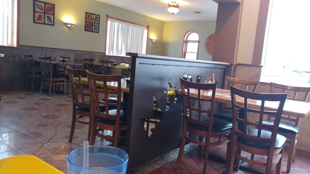 Marias Restaurant Inc | restaurant | 26623 US-12, Sturgis, MI 49091, USA | 2696598930 OR +1 269-659-8930