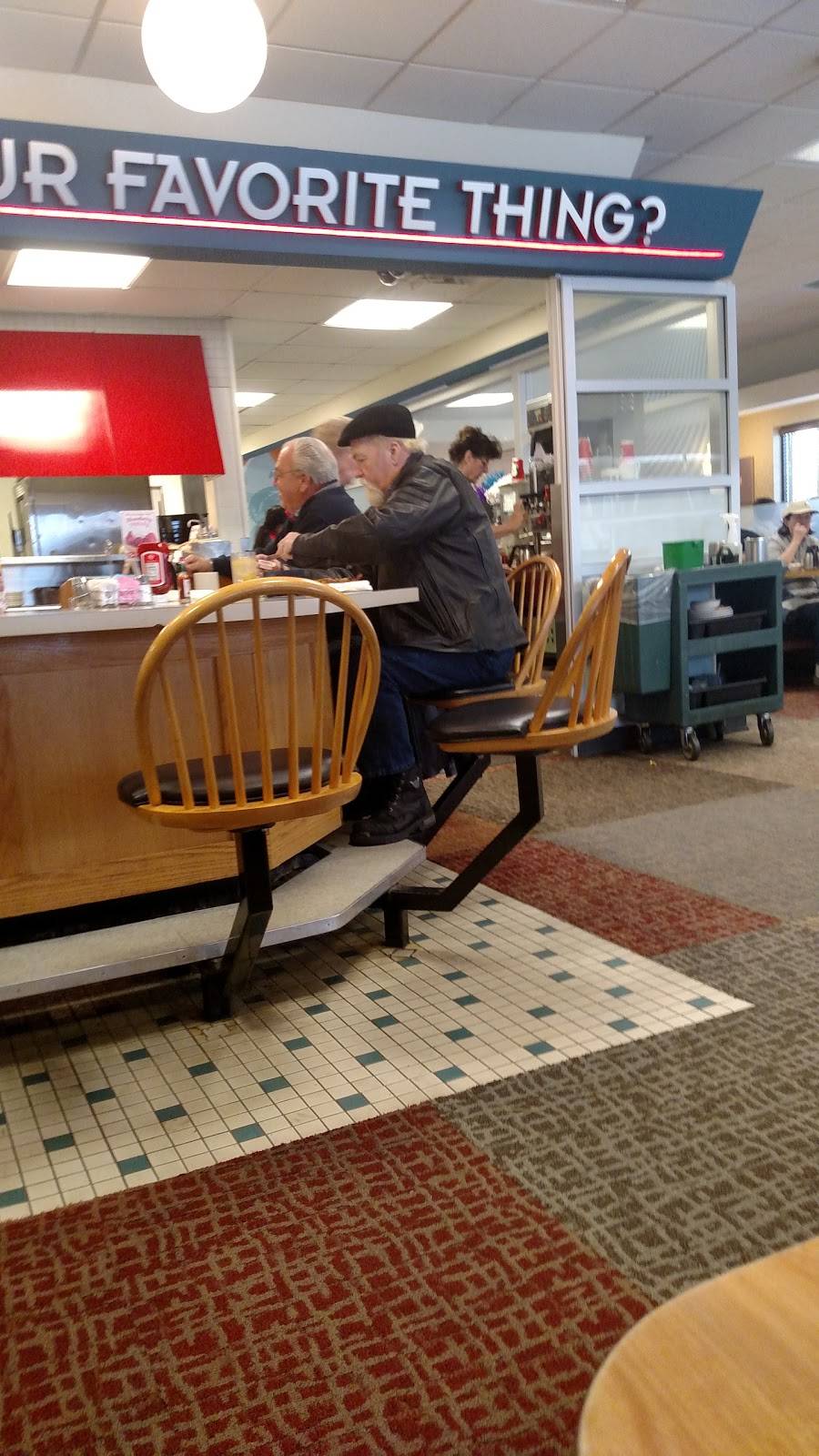 Frischs Big Boy | restaurant | 840 Lila Ave, Milford, OH 45150, USA | 5138310111 OR +1 513-831-0111