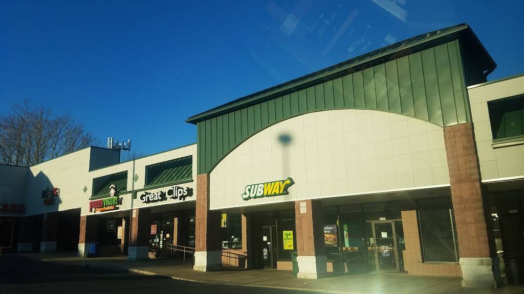 Subway | restaurant | 1380 Columbia Ave Store# 18, Stone Mill Plaza, Lancaster, PA 17603, USA | 7177350626 OR +1 717-735-0626