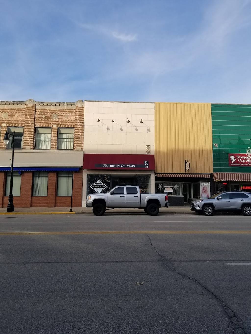 Nutrition on Main | restaurant | 215 E Main St, Galesburg, IL 61401, USA | 3093373465 OR +1 309-337-3465