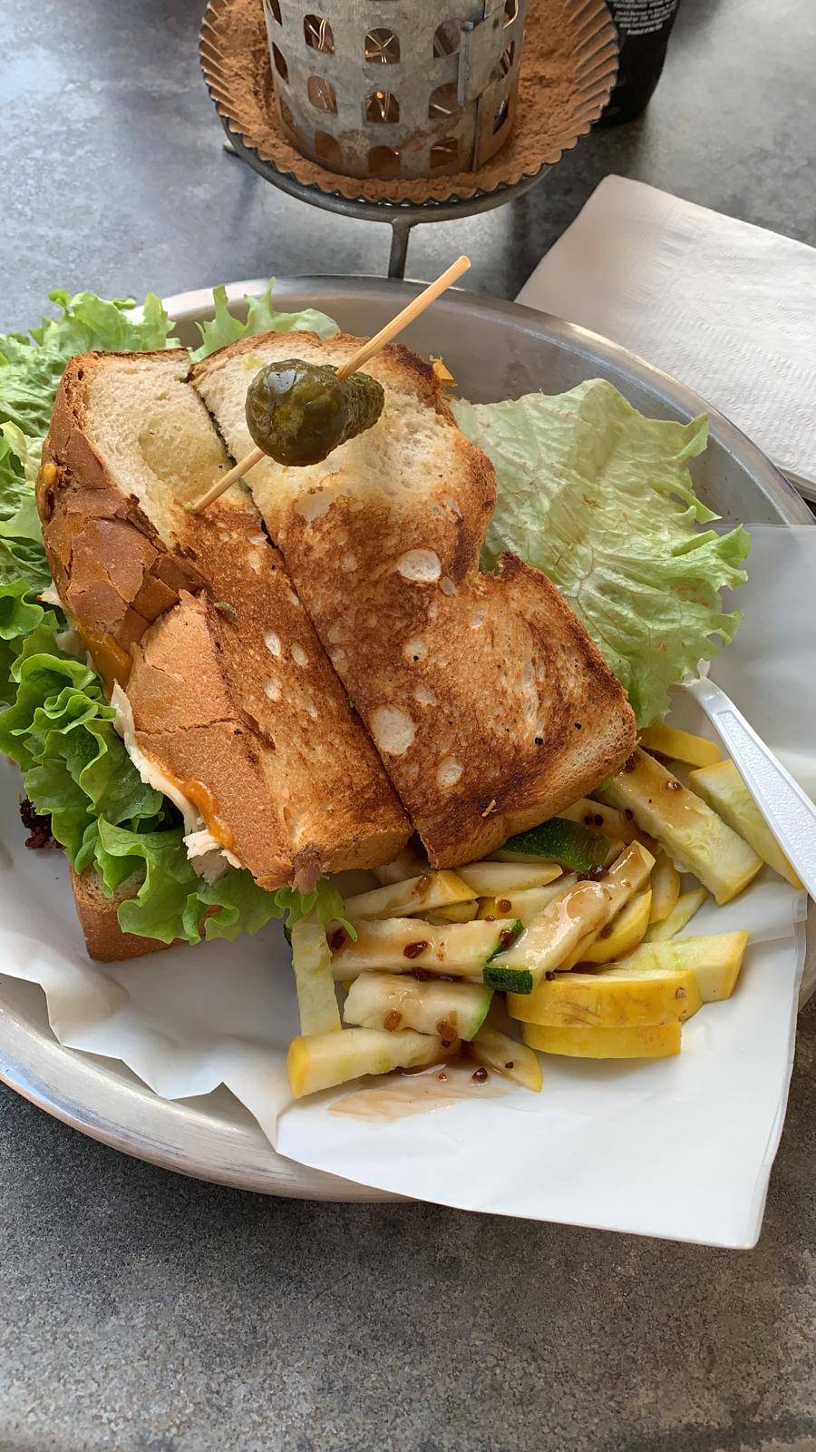 The Sandwich on Main | restaurant | 308 Main St, Safety Harbor, FL 34695, USA | 7277736234 OR +1 727-773-6234
