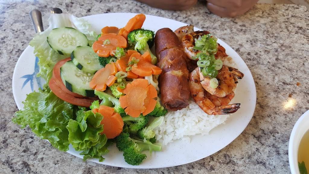 Pho Dan | restaurant | 2711 La Frontera Blvd, Round Rock, TX 78681, USA | 5125273699 OR +1 512-527-3699