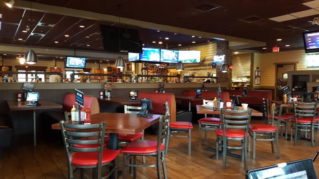 Smokey Bones Bar & Fire Grill | meal takeaway | 1000 WP Ball Blvd, Sanford, FL 32771, USA | 4076888227 OR +1 407-688-8227
