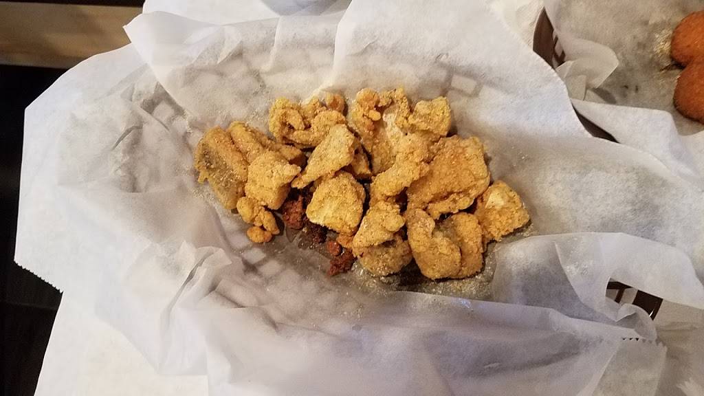 The Juicy Crawfish | restaurant | 5905 Jimmy Carter Blvd, Norcross, GA 30071, USA | 7704413838 OR +1 770-441-3838