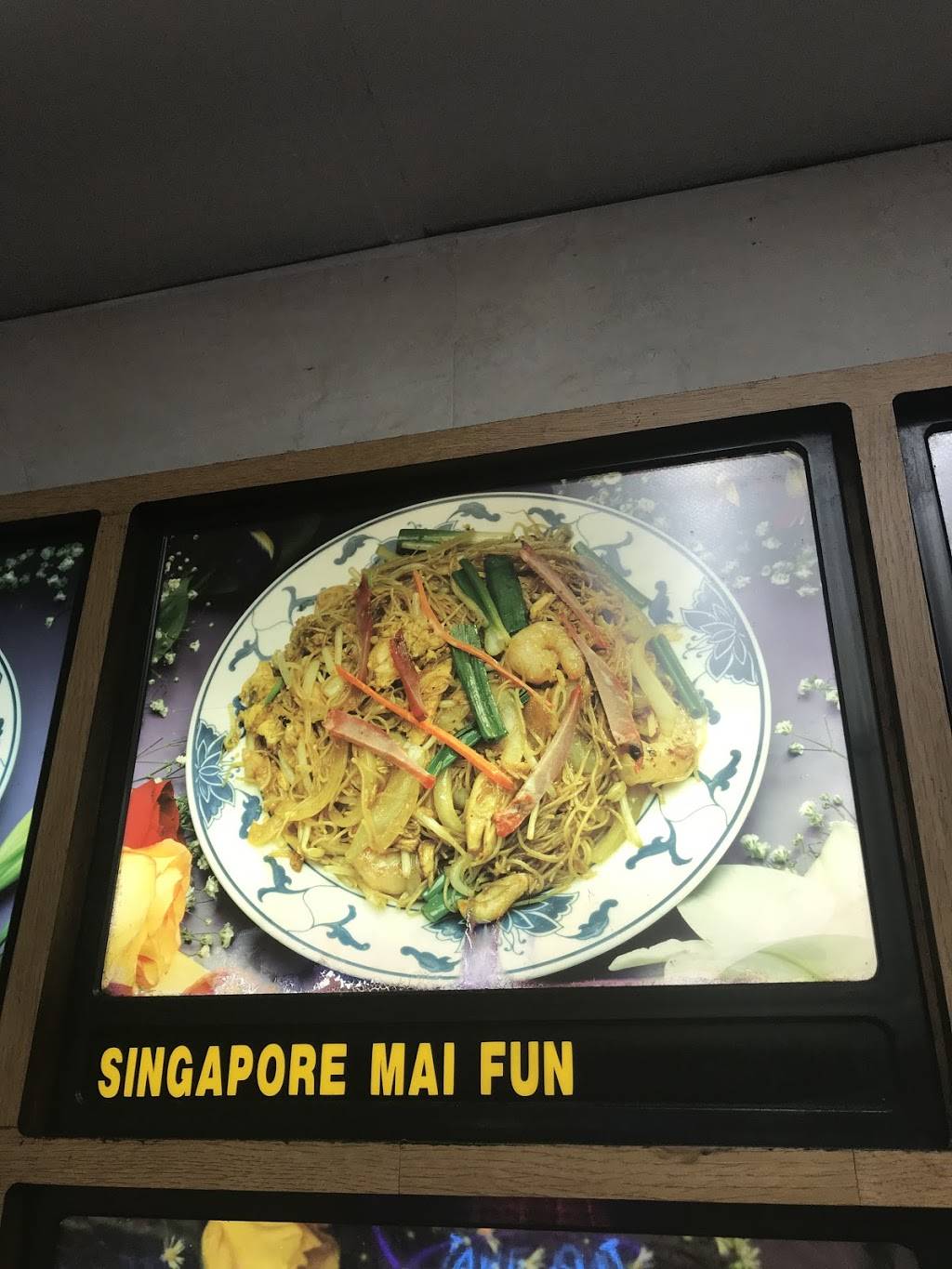 Lucky Way Kitchen | restaurant | 152 Lockwood Ave, Yonkers, NY 10701, USA | 9149685935 OR +1 914-968-5935