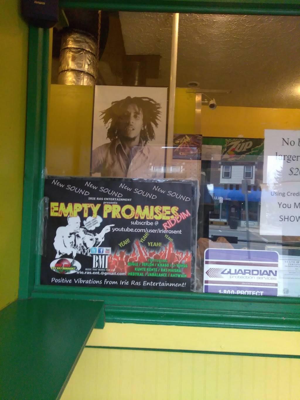 Irie Jamerican Cuisine | restaurant | 2384 Sullivant Ave, Columbus, OH 43204, USA | 6147254660 OR +1 614-725-4660