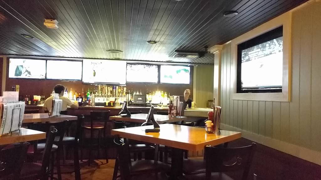 Chilis Grill & Bar | meal takeaway | 303 Semoran Blvd, Winter Park, FL 32792, USA | 4076797669 OR +1 407-679-7669