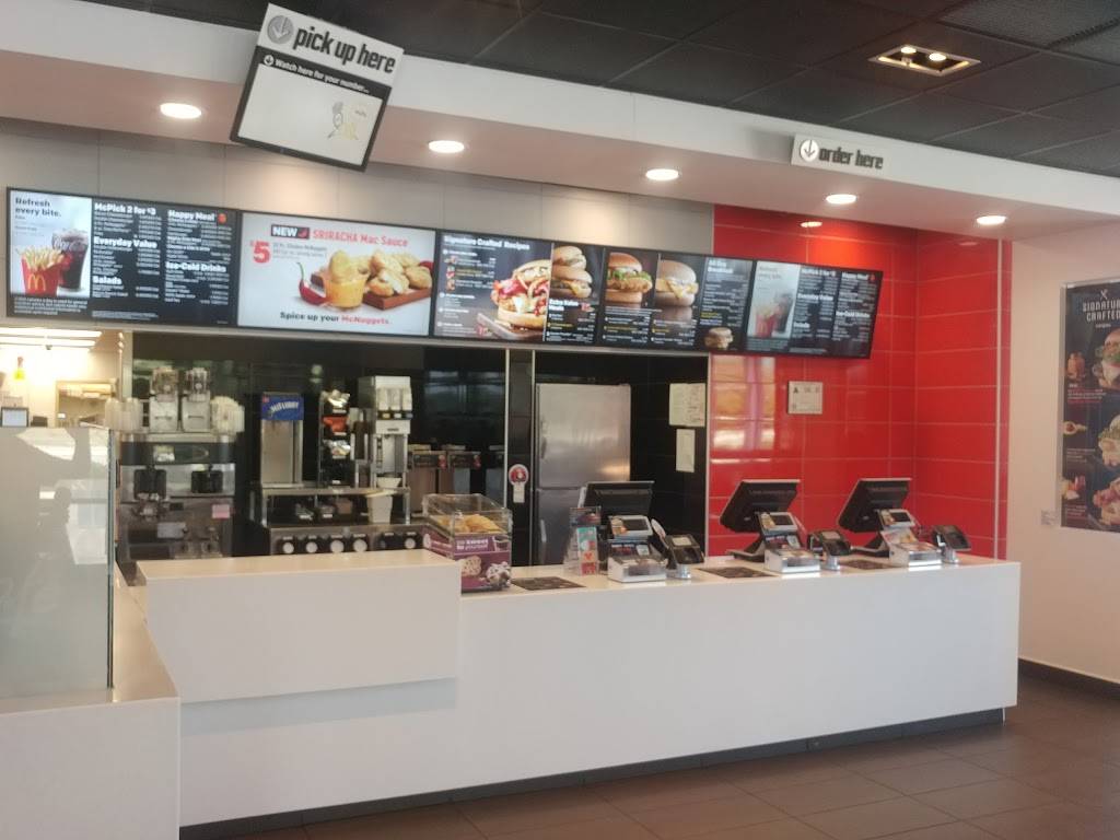 McDonalds | cafe | 1501 New Garden Rd, Greensboro, NC 27410, USA | 3362997550 OR +1 336-299-7550