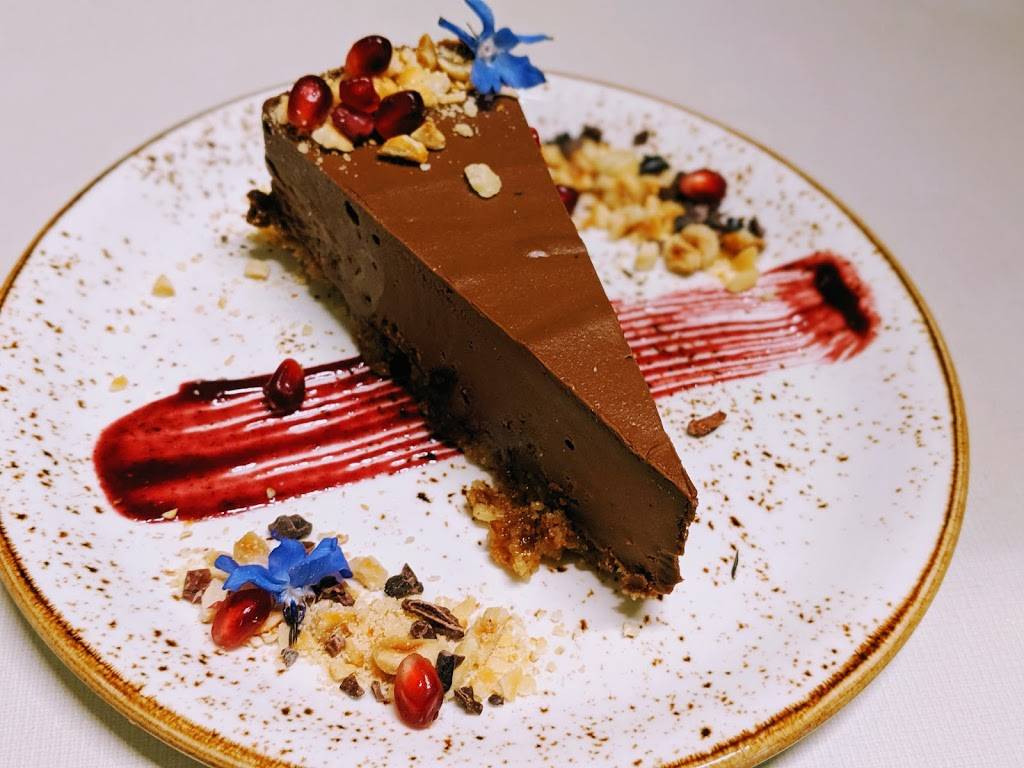 Surya Cafe | restaurant | 3241 Garver Green Suite 115, Madison, WI 53704, USA | 6087097476 OR +1 608-709-7476