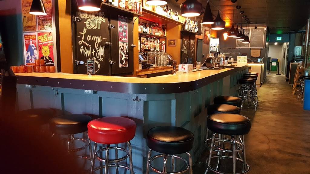 Breezy Town Pizza | restaurant | 4864 Beacon Ave S, Seattle, WA 98108, USA | 3128849527 OR +1 312-884-9527