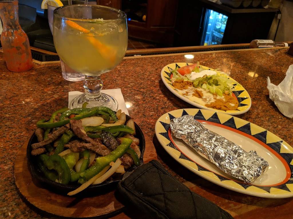 La Carreta | restaurant | North End Shops at Livingston Park, 545 Hooksett Rd, Manchester, NH 03104, USA | 6036286899 OR +1 603-628-6899