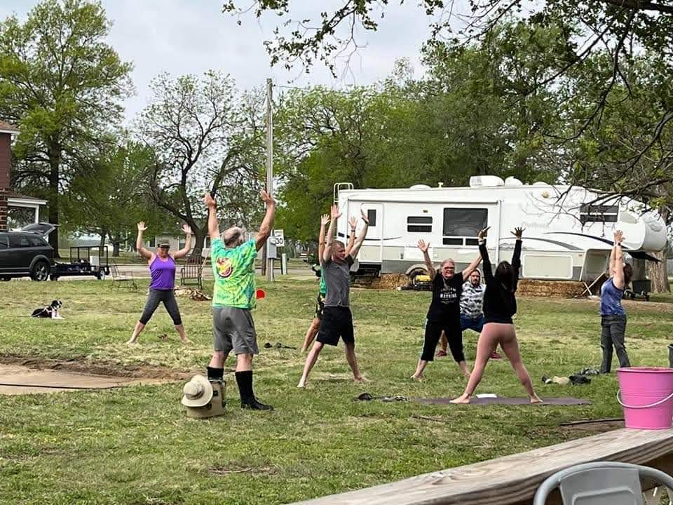 Smoky Hill Entertainment Adventures LLC. | restaurant | 100 N Kansas Ave, Kanopolis, KS 67454, USA | 7854232020 OR +1 785-423-2020