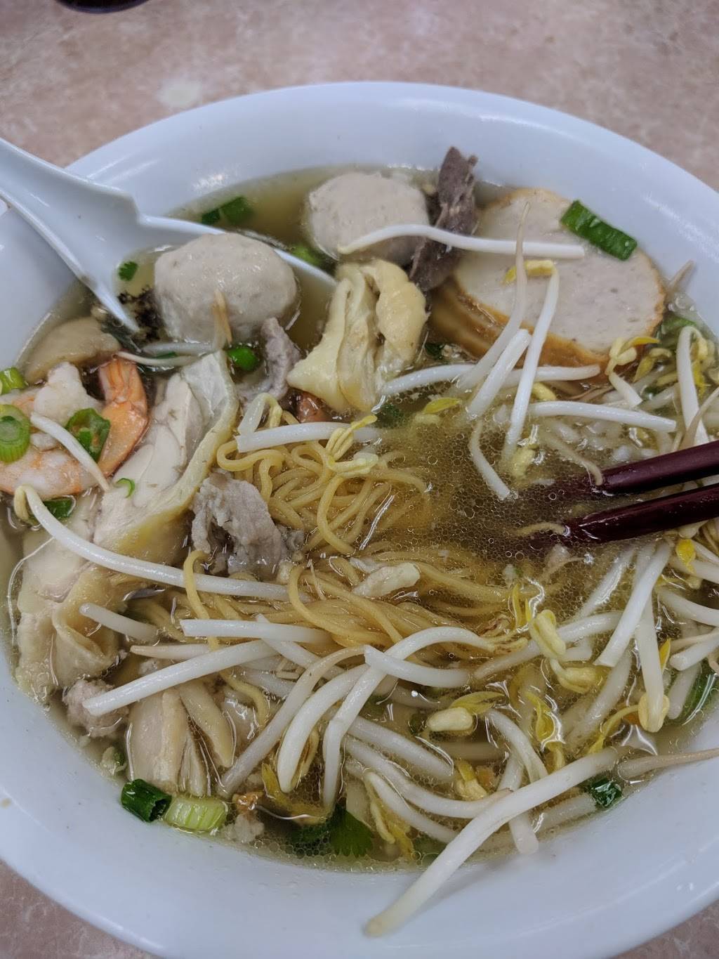 Trieu Chau Restaurant | restaurant | 4016, 4401 W 1st St, Santa Ana, CA 92703, USA | 7147751536 OR +1 714-775-1536