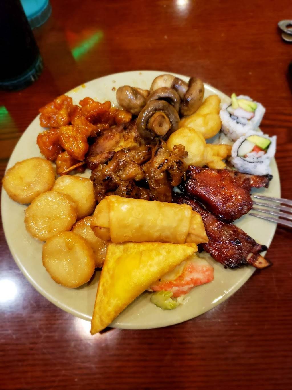 Dragon Gourmet Buffet | restaurant | 1091 S University Dr, Plantation, FL 33324, USA | 9544238088 OR +1 954-423-8088