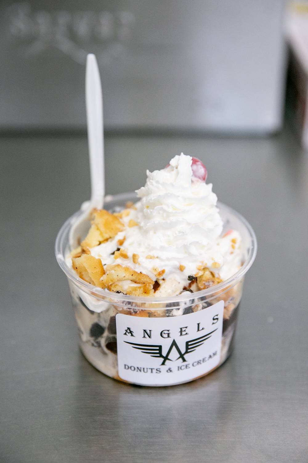 Angels Donuts And Ice Cream | restaurant | 212 NE 164th Ave #005, Vancouver, WA 98684, USA | 3608528685 OR +1 360-852-8685