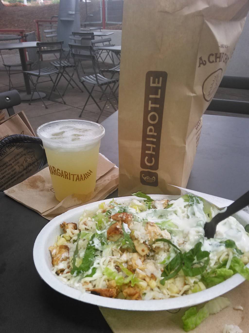 Chipotle Mexican Grill | restaurant | 5920 Roswell Rd Ste B101, Sandy Springs, GA 30328, USA | 4042522998 OR +1 404-252-2998