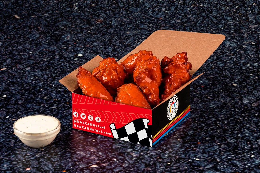 NASCAR Wings | restaurant | 6 Plaza Way, Plymouth, MA 02360, USA | 8884956104 OR +1 888-495-6104