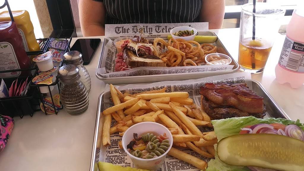 Zoe’s Sweet Kitchen | cafe | 1101 El Jobean Rd, Port Charlotte, FL 33948, USA | 9417439637 OR +1 941-743-9637