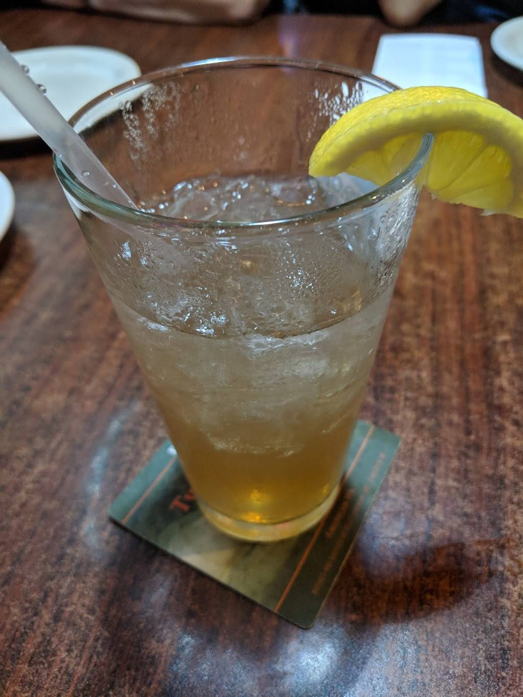 Carbones Pizza & Pub | restaurant | 14550 S Robert Trail, Rosemount, MN 55068, USA | 6513221333 OR +1 651-322-1333