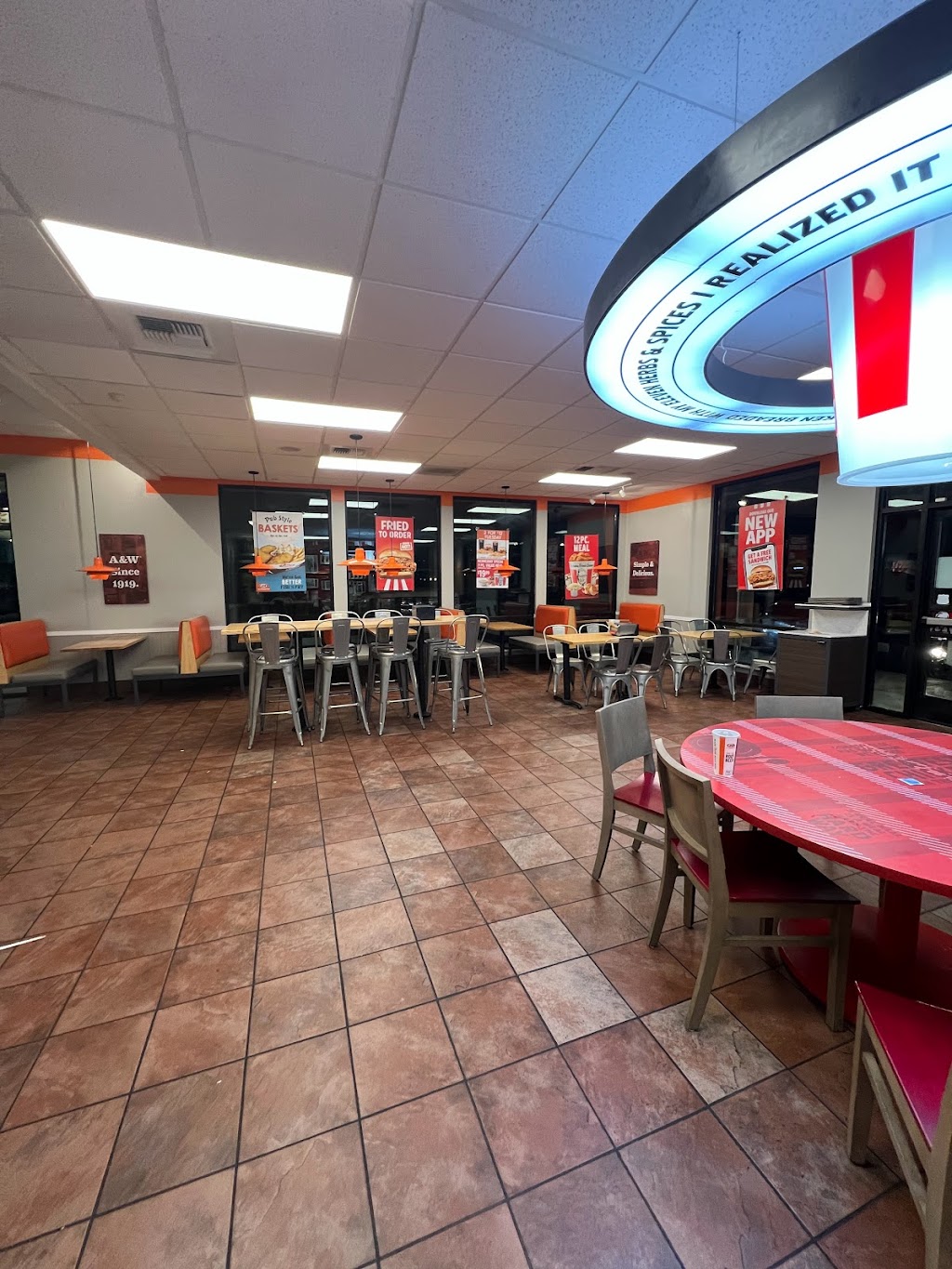 KFC | restaurant | 2750 Duportail St, Richland, WA 99352, USA | 5096280066 OR +1 509-628-0066