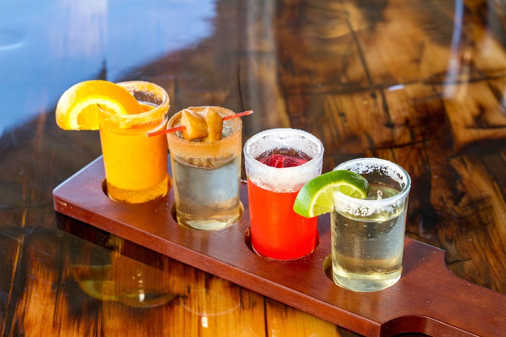 Terrace Bay Hotel | cafe | 7146 P Rd, Gladstone, MI 49837, USA | 9067867554 OR +1 906-786-7554