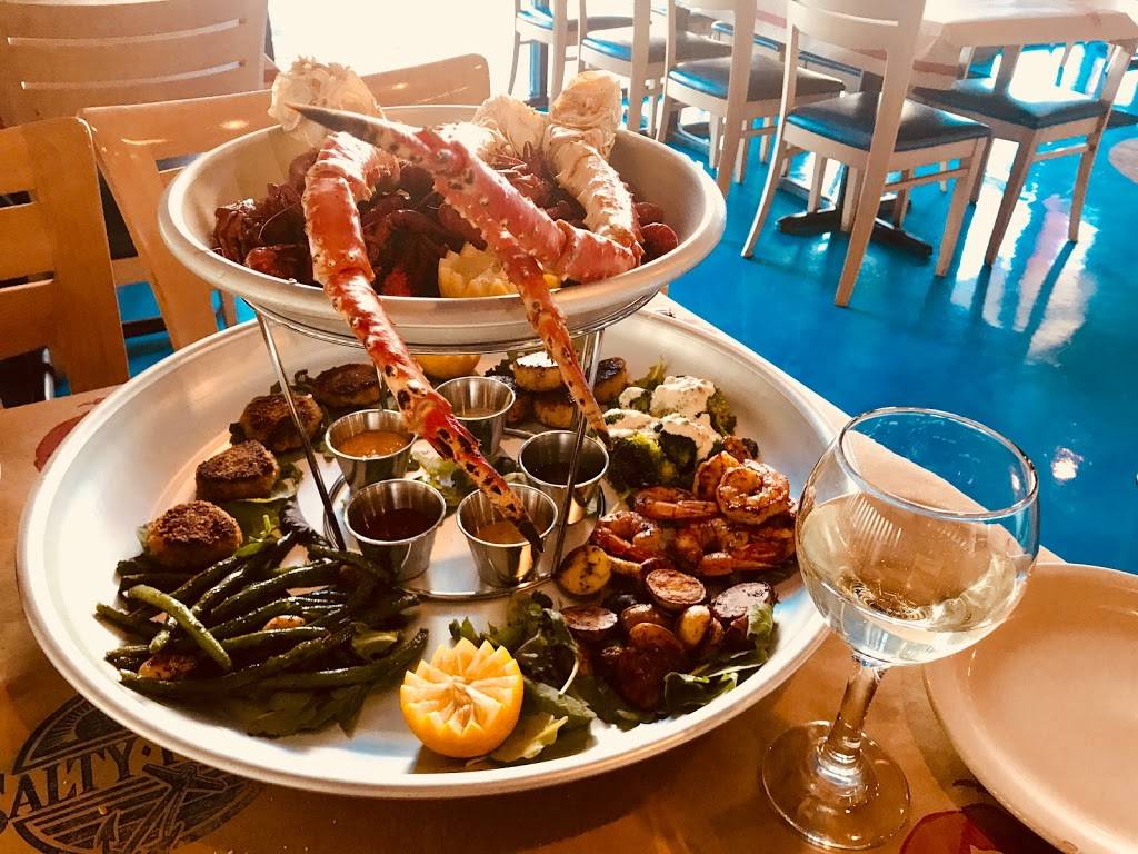 Salty Farms Seafood Market & Restaurant | restaurant | 1452 Ocean Shore Blvd, Ormond Beach, FL 32176, USA | 3862655659 OR +1 386-265-5659