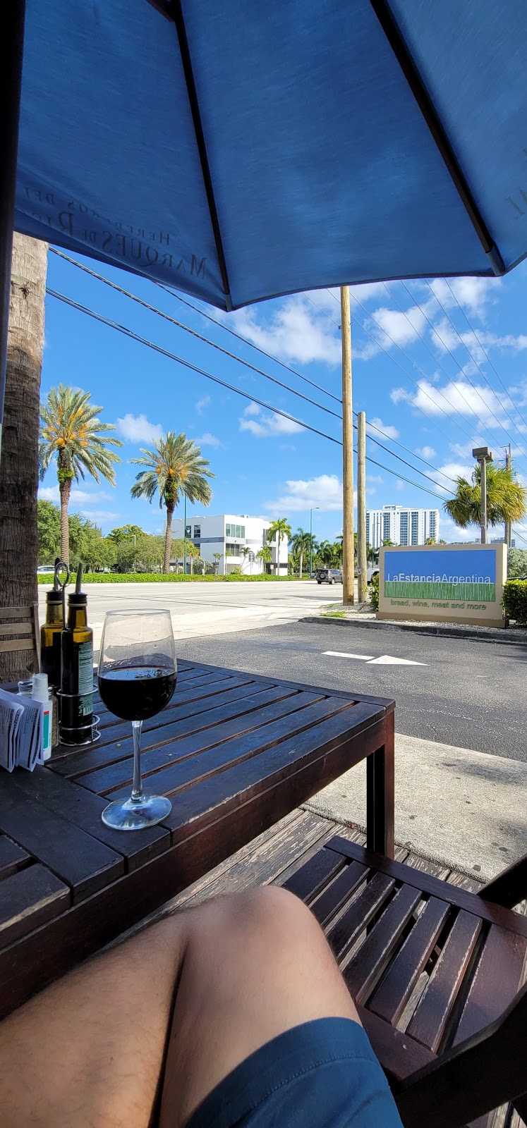 La Estancia Argentina | restaurant | 17870 Biscayne Blvd, Aventura, FL 33160, USA | 3059326477 OR +1 305-932-6477