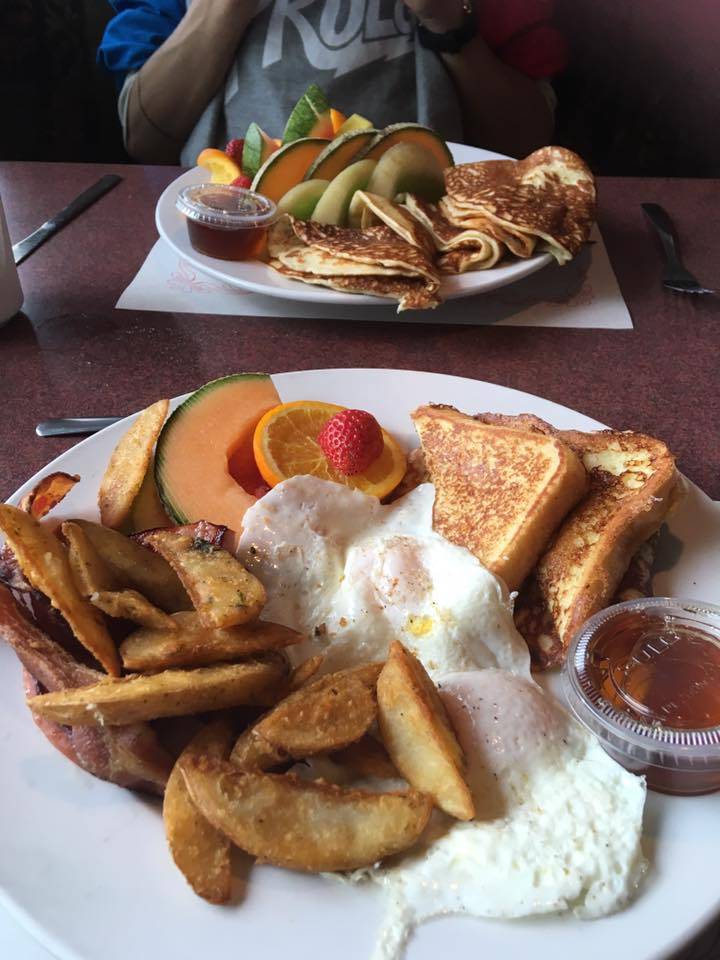 Restaurant Royal 24 | restaurant | 5237 Boulevard Wilfrid-Hamel, Québec, QC G2E 2H2, Canada | 4188721221 OR +1 418-872-1221