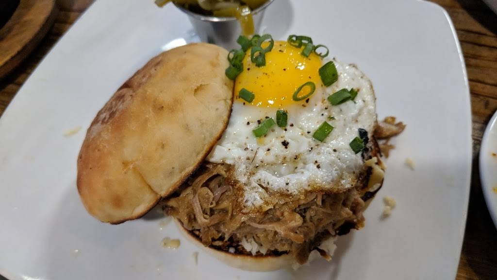 Napa Palisades Saloon | restaurant | 1000 Main St #100, Napa, CA 94559, USA | 7072961552 OR +1 707-296-1552