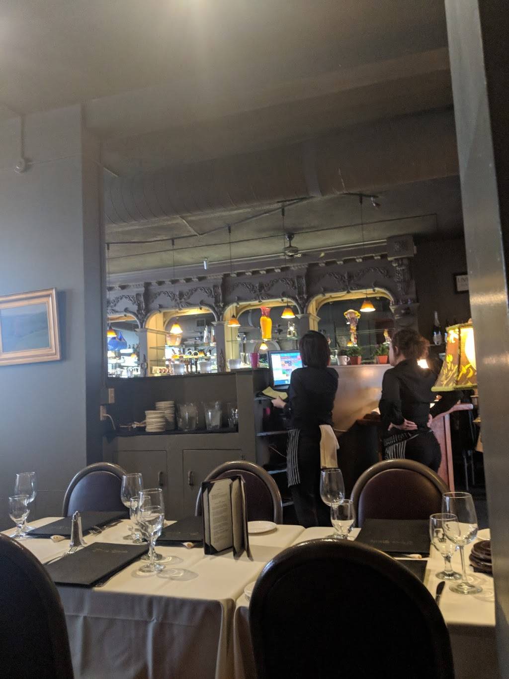 Three Birds Restaurant | restaurant | 73 E Market St, Corning, NY 14830, USA | 6079368862 OR +1 607-936-8862