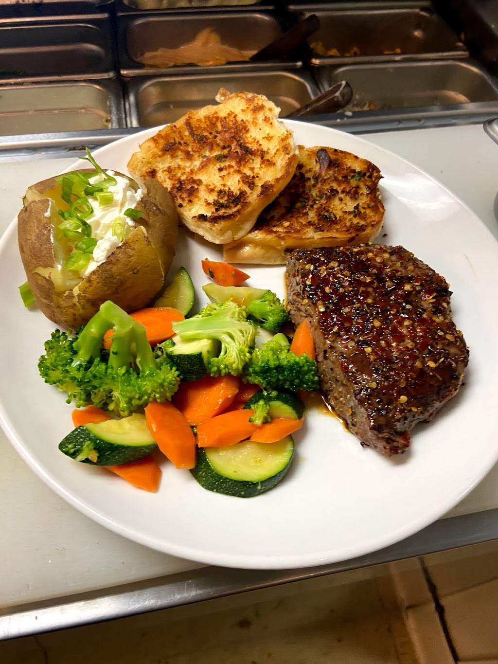 Sunrise Cafe | restaurant | 1413 Riverside Ave, Paso Robles, CA 93446, USA | 8052864297 OR +1 805-286-4297