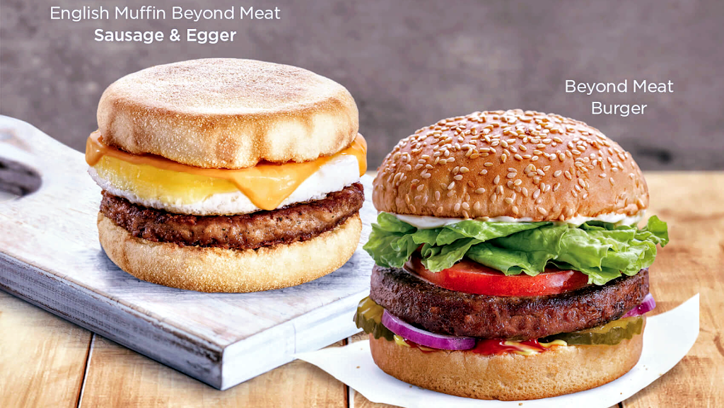 A&W Canada | restaurant | 1390 Neilson Rd Unit B1, Scarborough, ON M1B 0C2, Canada | 4162931999 OR +1 416-293-1999